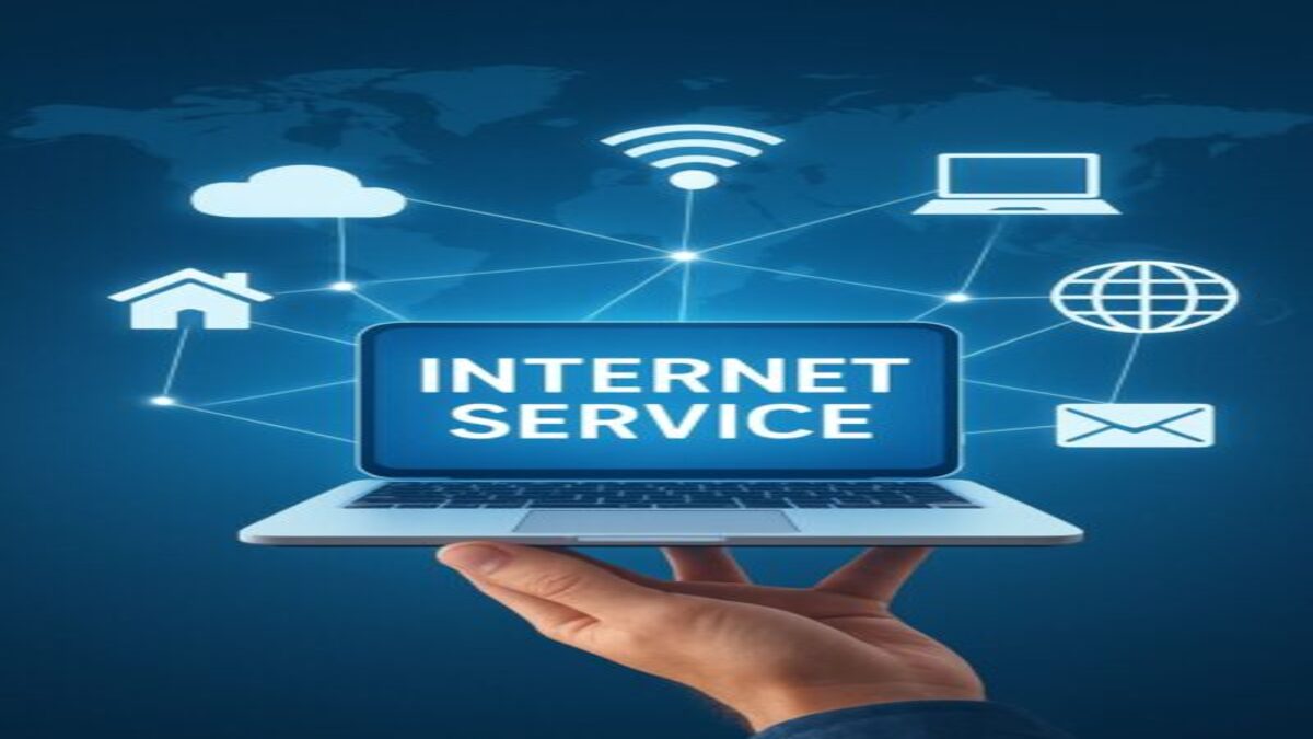 laptop with internet service on the screen